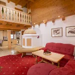 Landhaus Zirmhof Apartment *